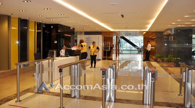 4  Office Space For Rent in Sukhumvit ,Bangkok BTS Ekkamai at Bangkok Business Center AA15025